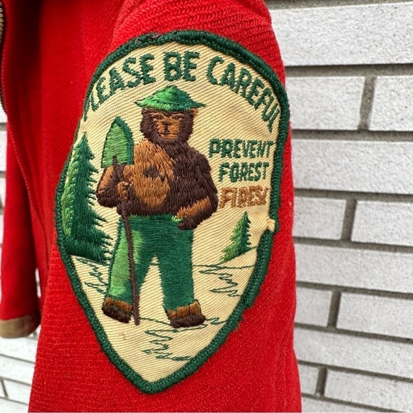 Vintage Woolrich Red Wool Boy Scouts Jacket Sz 10 Smokey Bear Patch Broken Zip - Picture 2 of 13